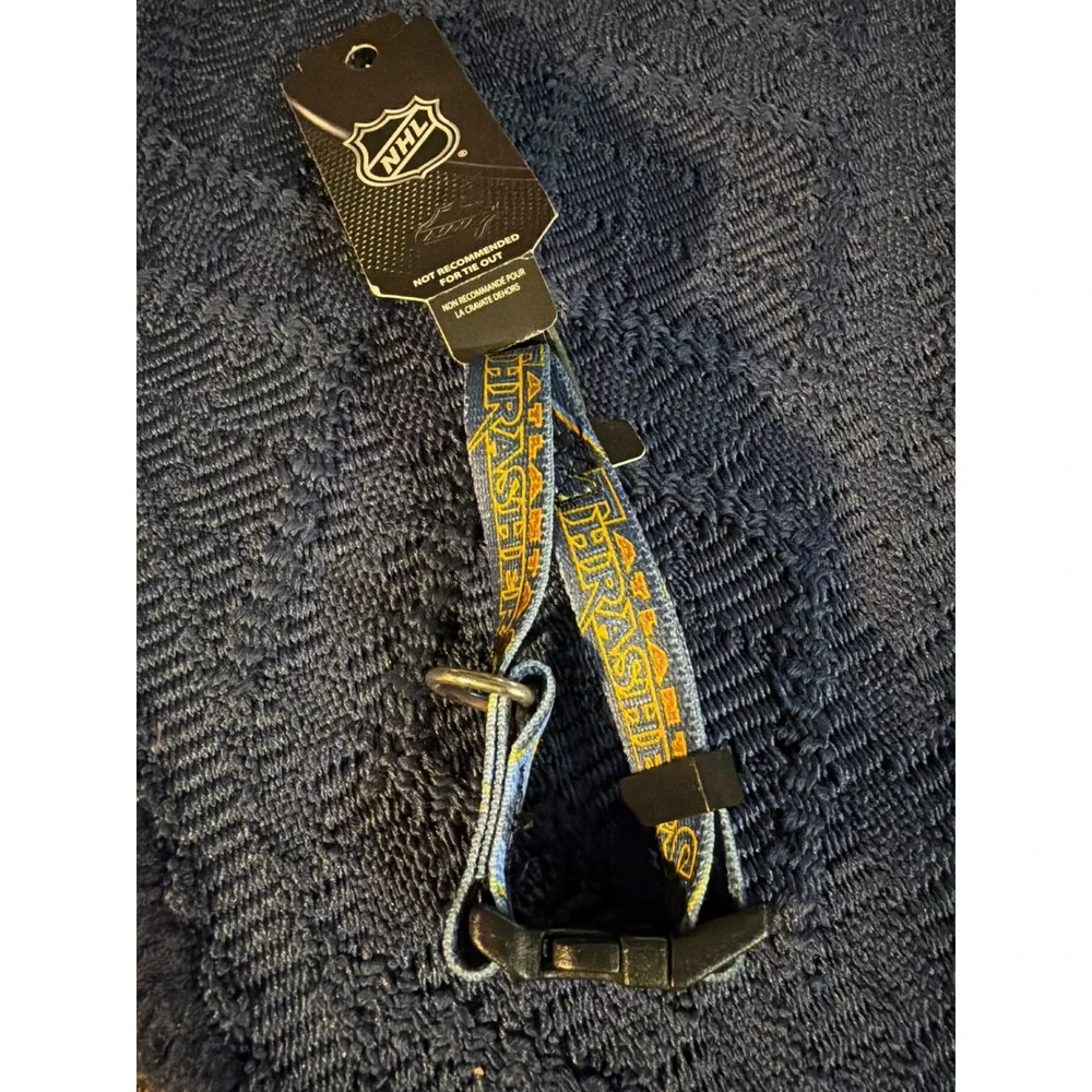 NHL Atlanta Thrashers Adjustable Pet Collar Small Blue Hunter Manufacturing NWT